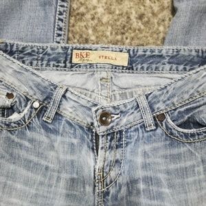 *SOLD* BKE Distressed Jeans Sz. 26 x 33 1/2